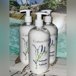 NEW NWT Set Of 3 Crabtree & Evelyn Lavender Body Lotion 16.9 oz Each With Pump